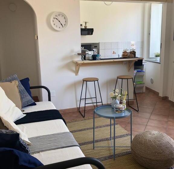 Апартаменты 1 Спальня с Балконом, Pizzo Central House
