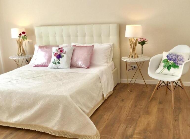 스탠다드 발코니 룸, Flowers Sweet Rooms B&b