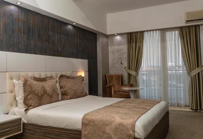 高级套房, Mox Hotel Wellness & Spa