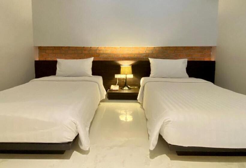 Номер Superior, S2 Hotel   Sha Plus Certified