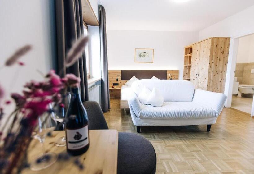 Номер Стандарт, Amplatz 1523   B&b And Suites