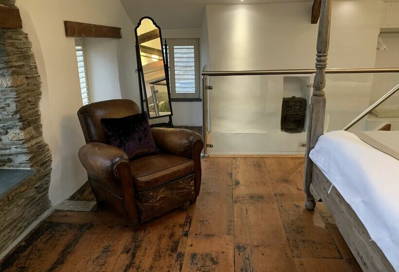 Дом 1 Спальня, The Padstow Cottage   Coswarth House