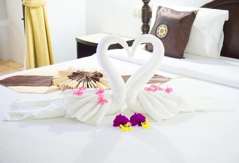 Номер Стандарт Вид на Бассейн, Lamai Inn 99 Bungalows