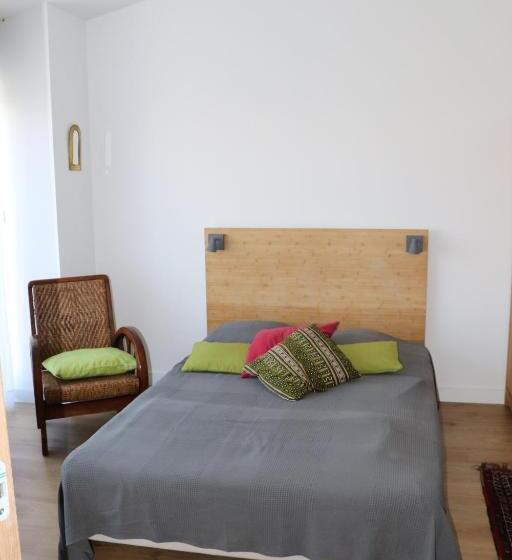 Номер Стандарт, Chambres Chez L Habitant Córdoba Et Lhassa