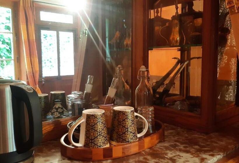 اتاق استاندارد با چشم‌انداز باغ, Le Buisson De La Gariole