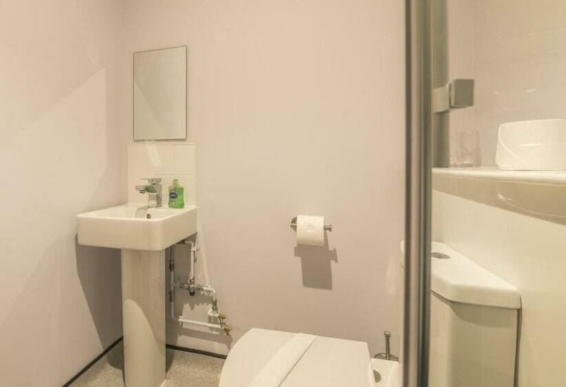 חדר סטנדרט נוף לים, No 1 Ocean Cabins   Saundersfoot Harbour   Saundersfoot