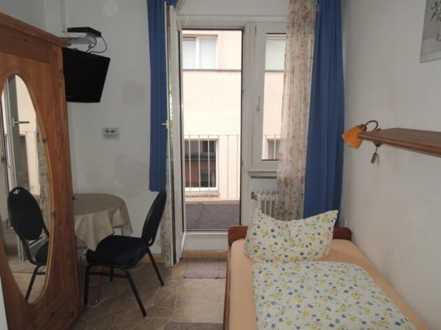 标准单人间共用浴室, Hostel Heinzelmännchen