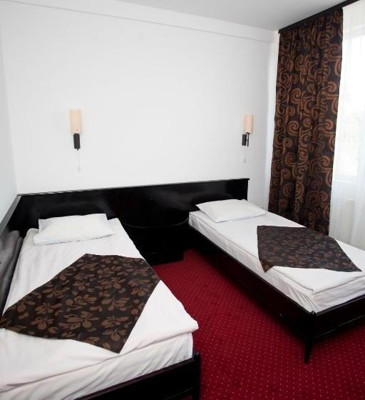 Comfort room with balcony, Terra