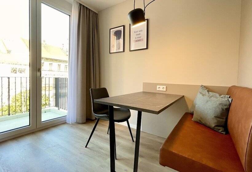 プレミアムスタジオ, Zeitwohnhaus Suite Hotel & Serviced Apartments