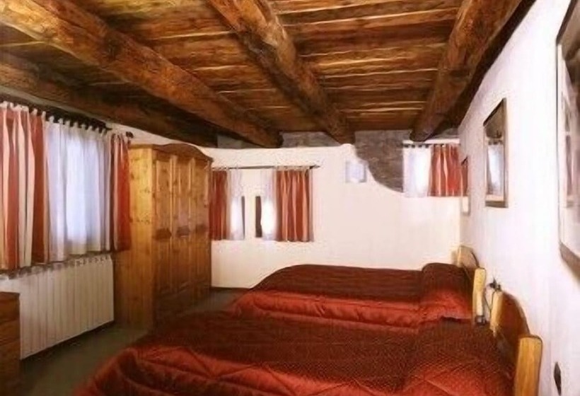 اتاق استاندارد سه نفره, Chalet Faure