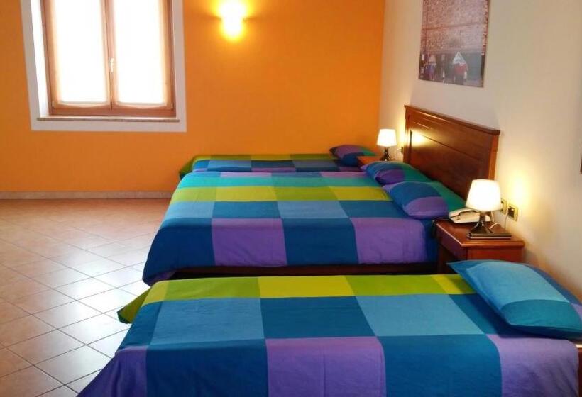 Четырехместный Номер Стандарт, Relais Corte Pontigliardo