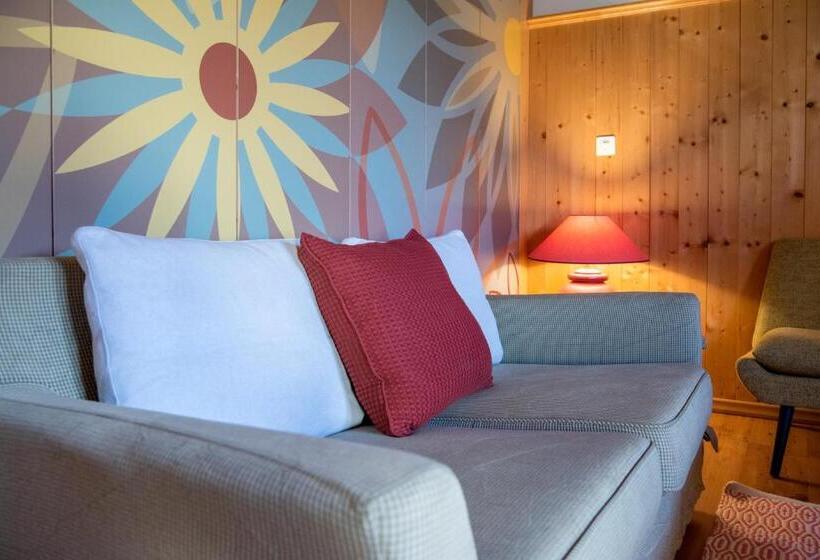Семейный Номер Вид на Горы, Sportlodge Klosters