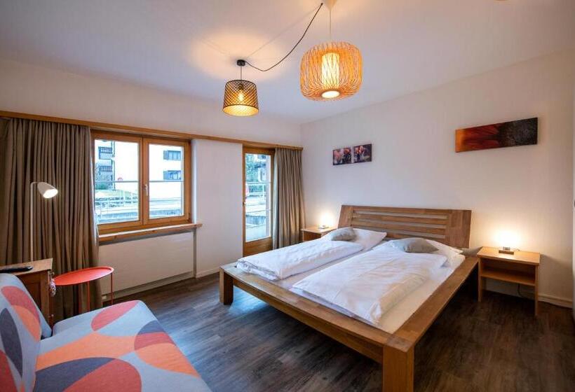 Студия Стандарт, Sportlodge Klosters