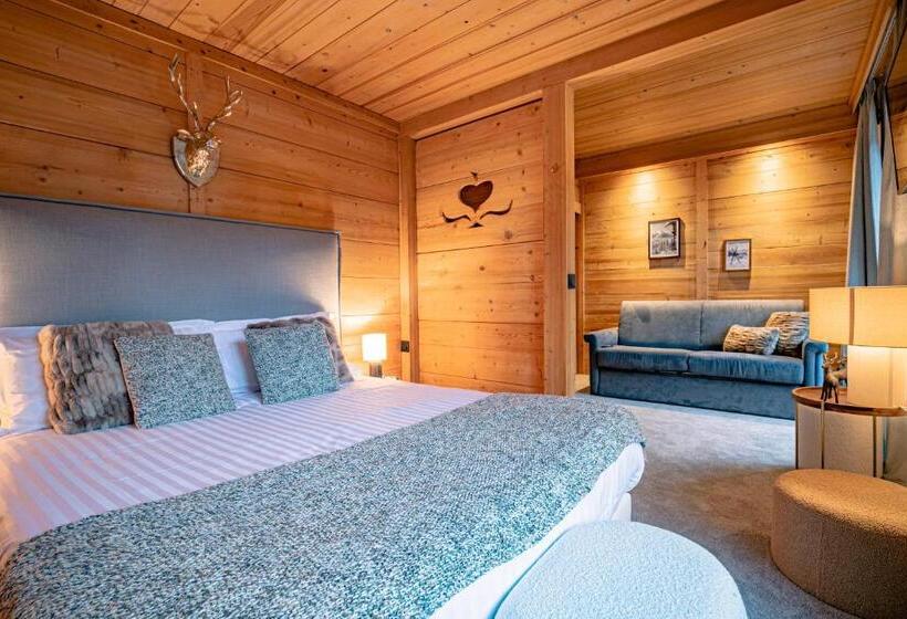 Трехместный Номер Стандарт с Балконом, Le Chalet D Antoine   Centre De Megève