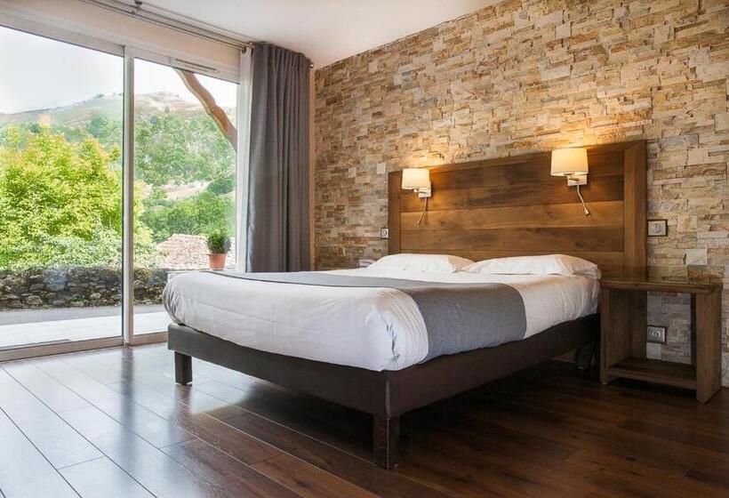 Номер Комфорт, Logis Hotel Erreguina