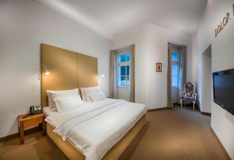 سوییت, Rimske Terme Resort Hotel Sofijin Dvor