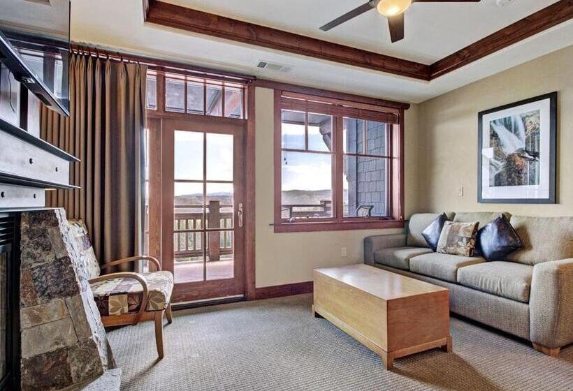 Апартаменты 3 Спальни, One Ski Hill Place