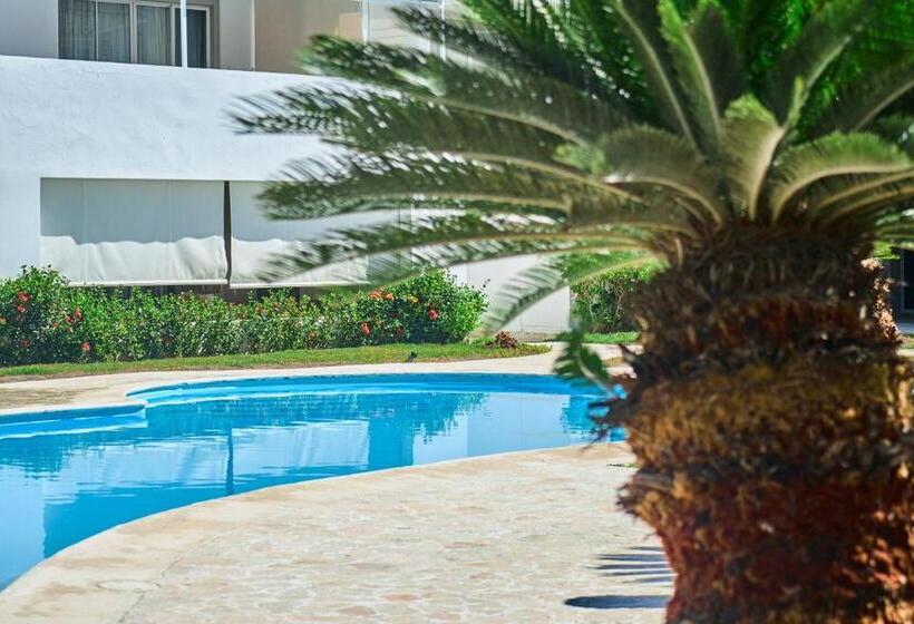 آپارتمان 1 خوابه, Las Terrazas Condo Punta Cana Beach   Los Corales Village