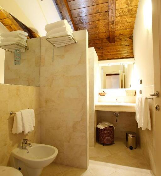 高级大房间, Albergo Della Ceramica