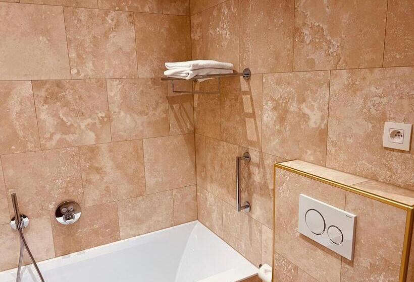Номер Престиж, Gatsby Hotel   Adults Only   Small Luxury Hotel   By F Hotels