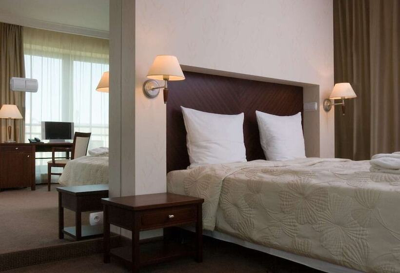 اتاق لوکس, Kuracyjny Spa & Wellness
