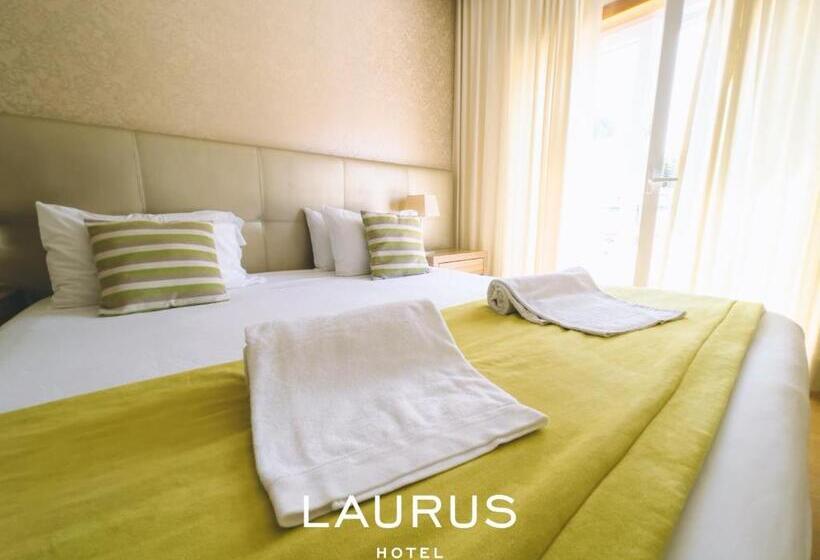 Номер Superior, Laurus