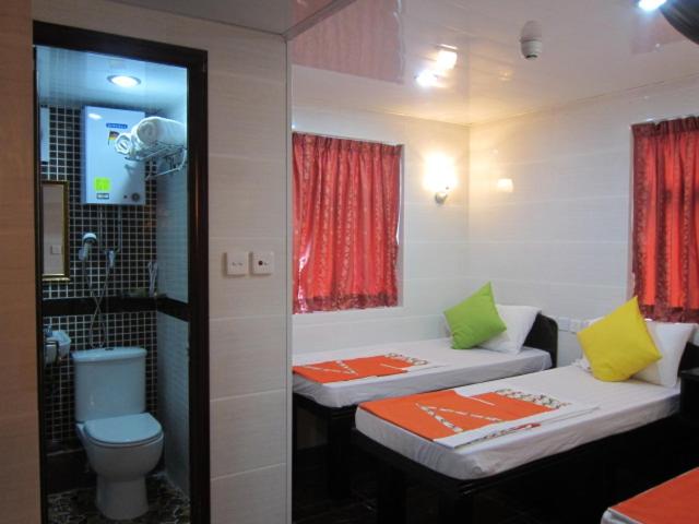 اتاق خانوادگی, David Lounge