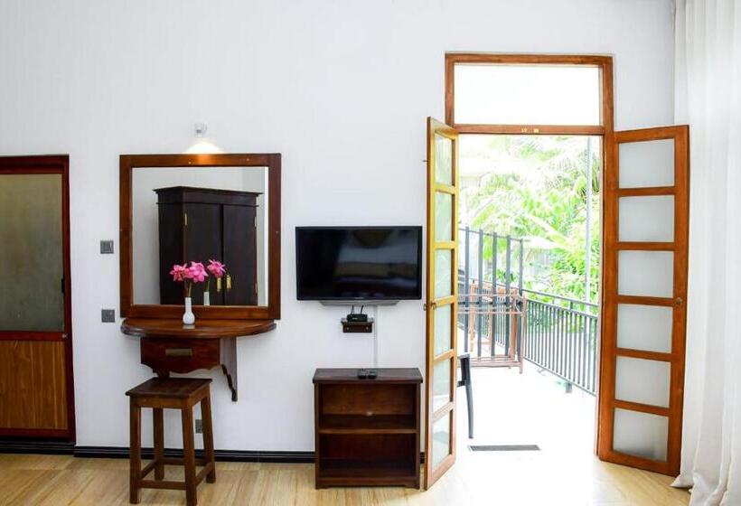 اتاق لوکس, White House Hotel Mirissa