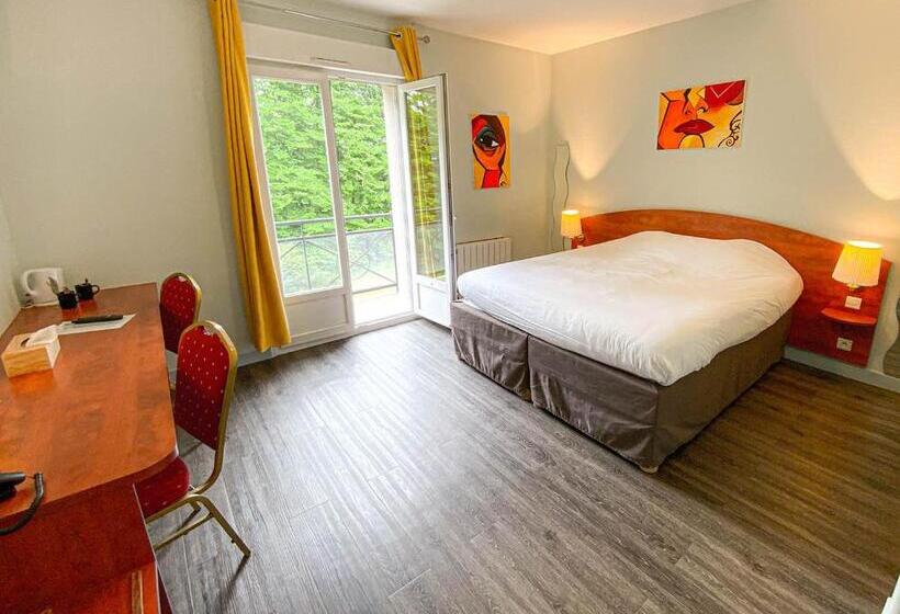 Номер Стандарт, Logis Hôtel   Restaurant Le Tulipier