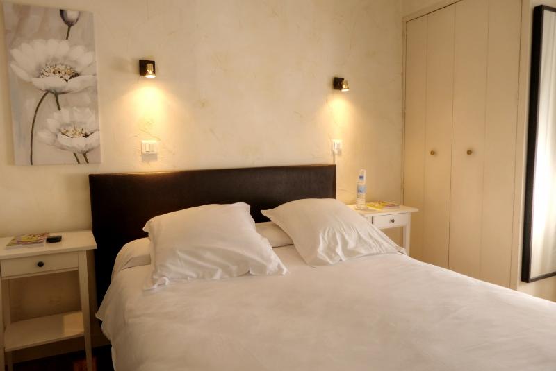 Номер Стандарт, Logis Hôtel Restaurant De Provence