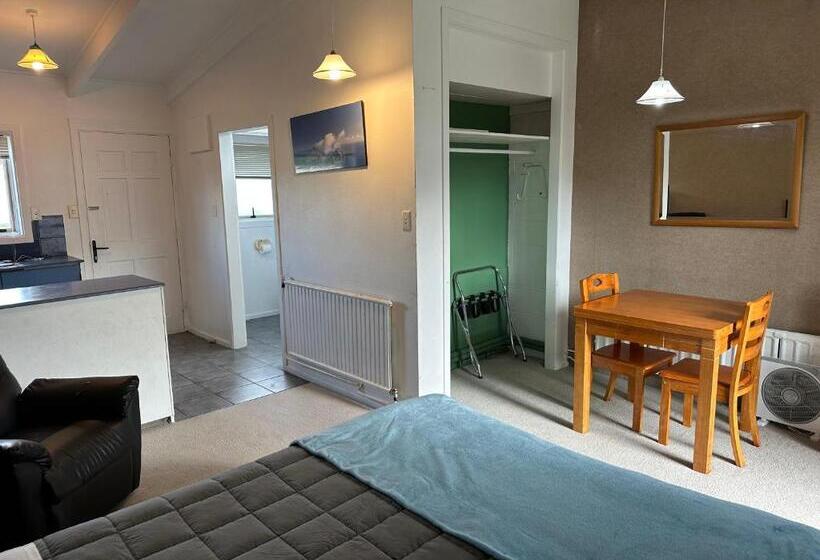 Студия Стандарт, Malfroy Motor Lodge Rotorua
