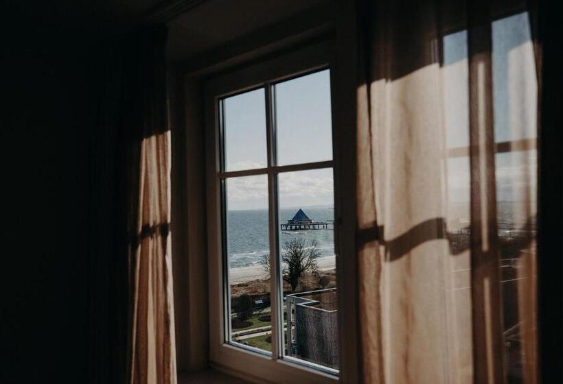 스탠다드 룸 측면 바다 전망, Strandhotel Ostseeblick