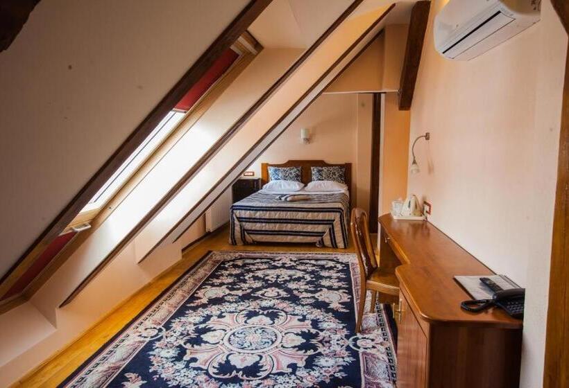 标准间, Casa Wagner