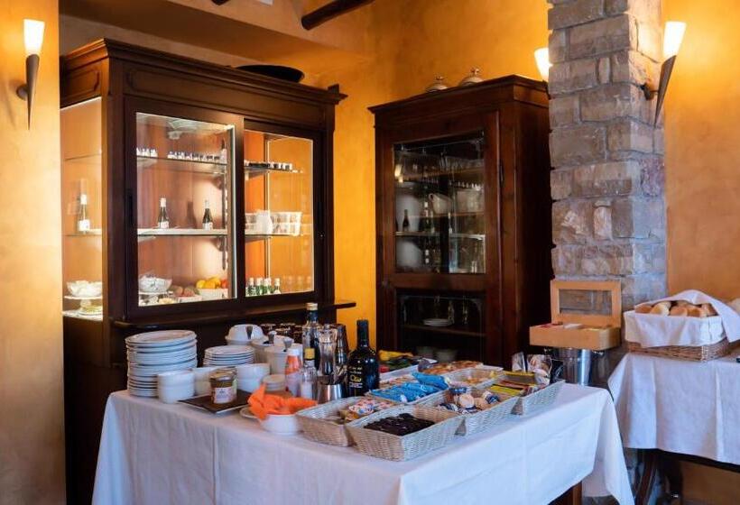 غرفة قياسية مزوَّدة بشُرفة, Albergo Ristorante Montebaldo