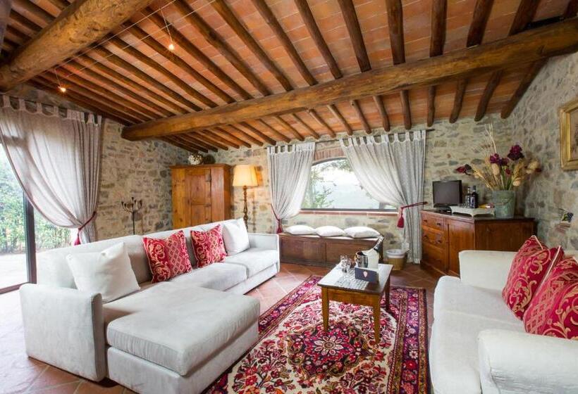 جناح مزود بتراس, Borgo Livernano
