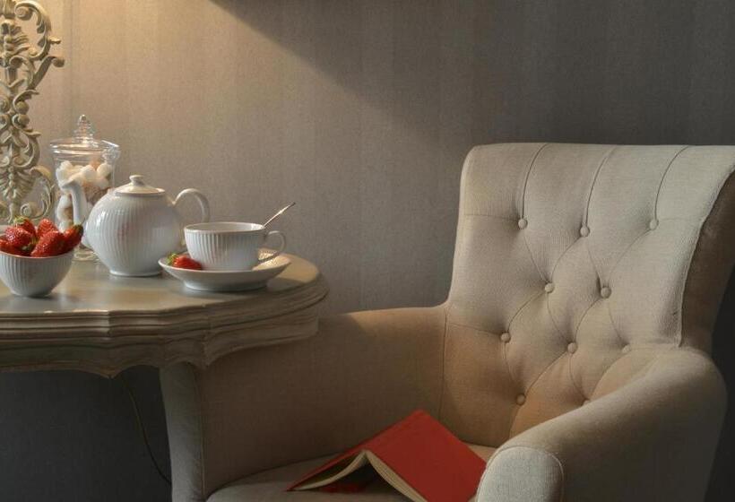 Номер Deluxe, Hôtel Saint Pierre Boutique Hôtel