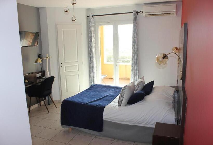 Номер Стандарт Адаптированный для Инвалидов, The Originals City, Hôtel Côté Sud, Marseille Est