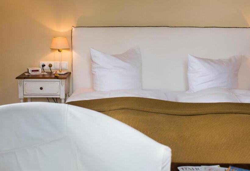 Номер Стандарт с Балконом, Seehotel Luitpold