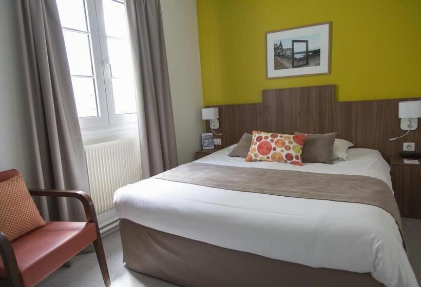 Номер Комфорт, Logis Hôtel Restaurant Chaptal, Amboise