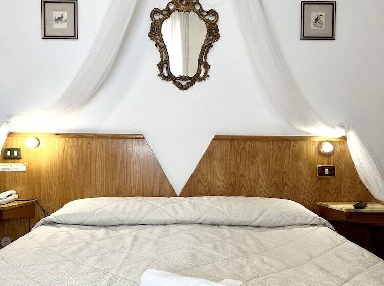 اتاق استاندارد, Piccolo Hotel Etruria