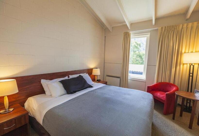 스탠다드 룸 킹사이즈 침대, The Denman Hotel In Thredbo