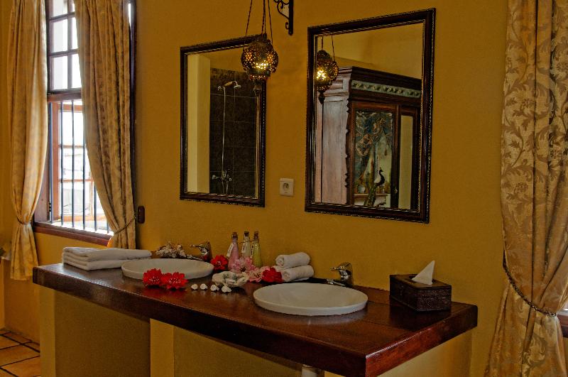 标准间, Zanzibar Palace