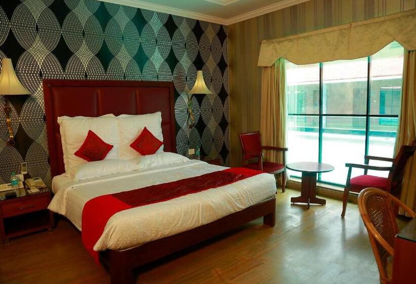 デラックスルーム, Saj Earth Resort & Convention Center , Kochi