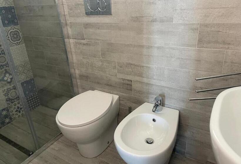 经济房, Casa Scala