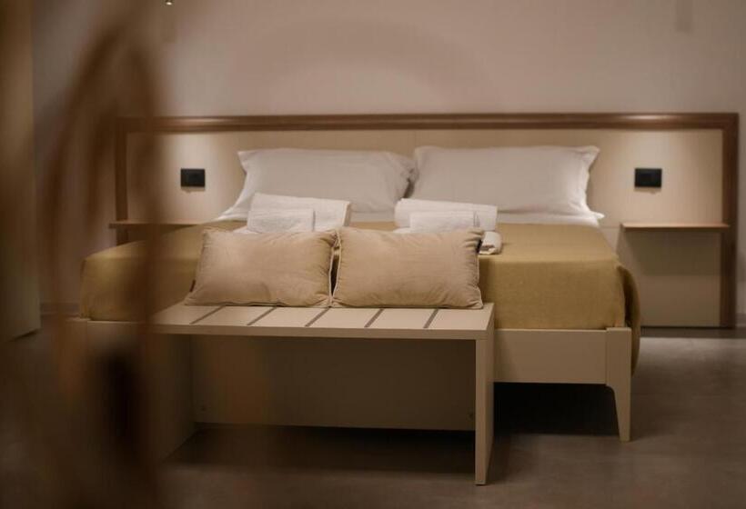 سوییت خانوادگی, Amaranto Guesthouse