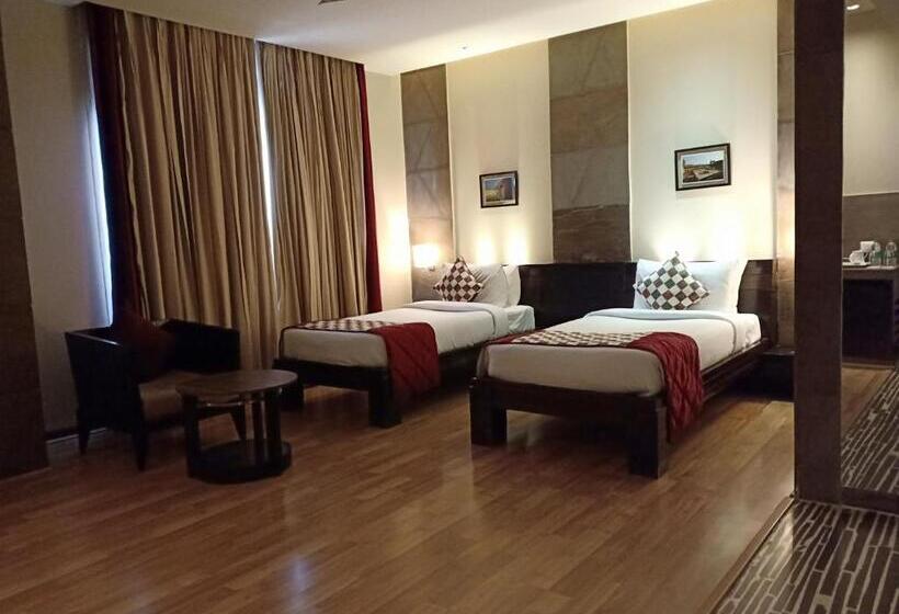 适合残疾人使用的标准间, Ramada Ajmer