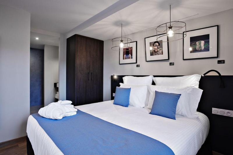 חדר דלוקס, Logis Hôtel Villa Du Taur