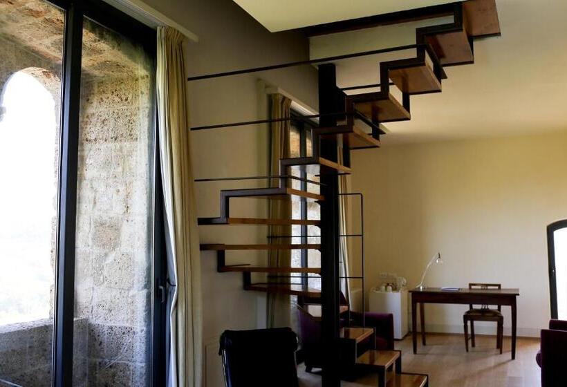 Люкс Повышенной Комфортности, Locanda Palazzone