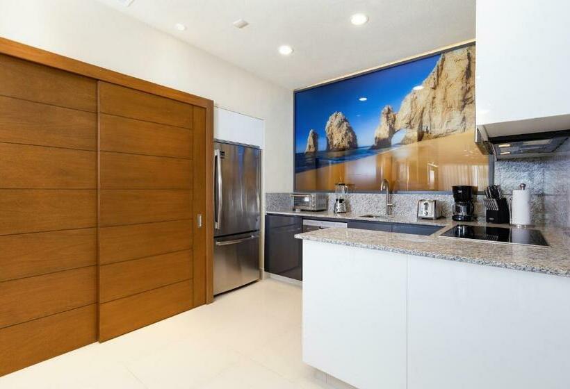 套房带泳池景, Villa La Valencia Beach Resort & Spa Los Cabos