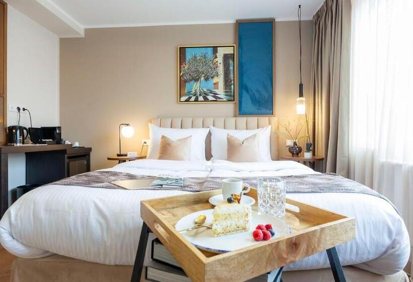Номер Стандарт, Delphi Hotel & Restaurant